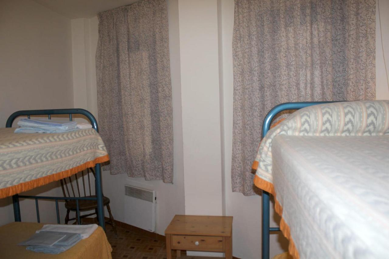 Apartamentos Pessets Adelaida Sort Eksteriør bilde